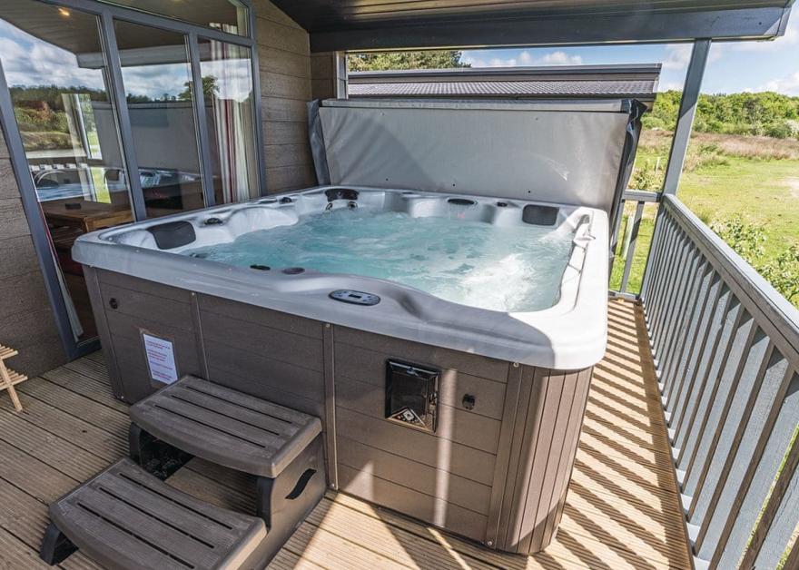 Lakeside 3 Pet Friendly