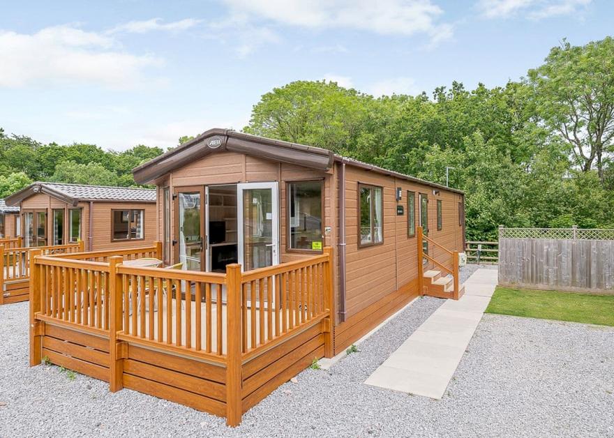 Woodland Retreat (pet)