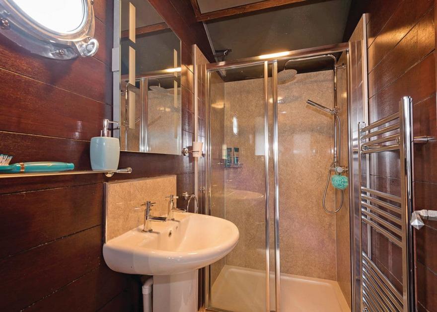 Signature Safari Lodge 3