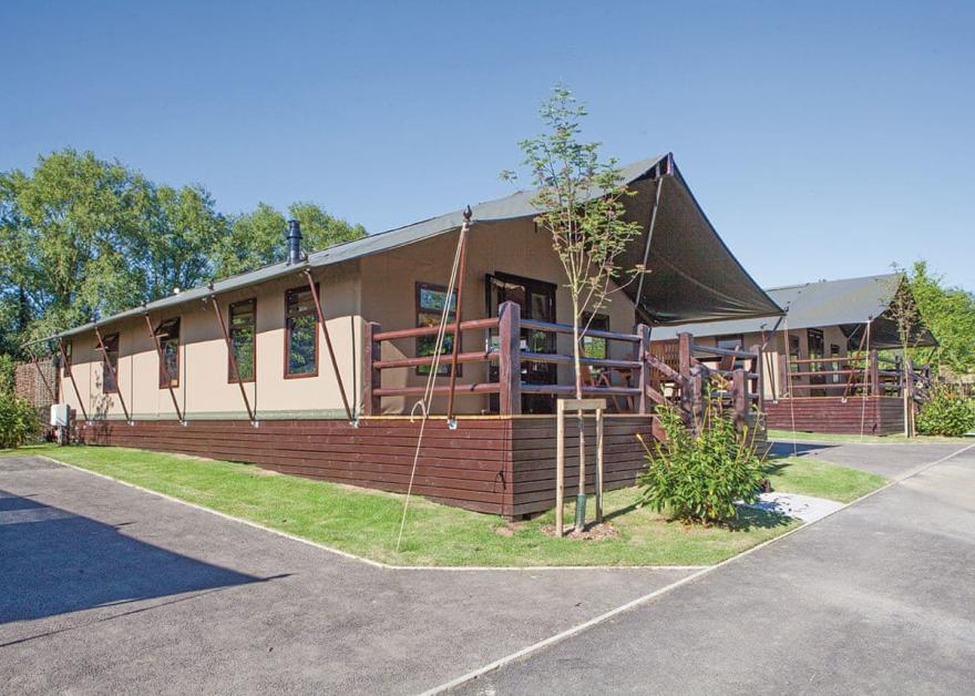 Signature Safari Lodge 3