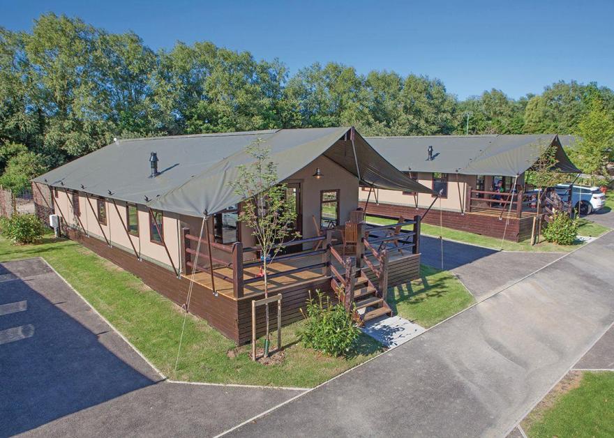 Signature Safari Lodge 3