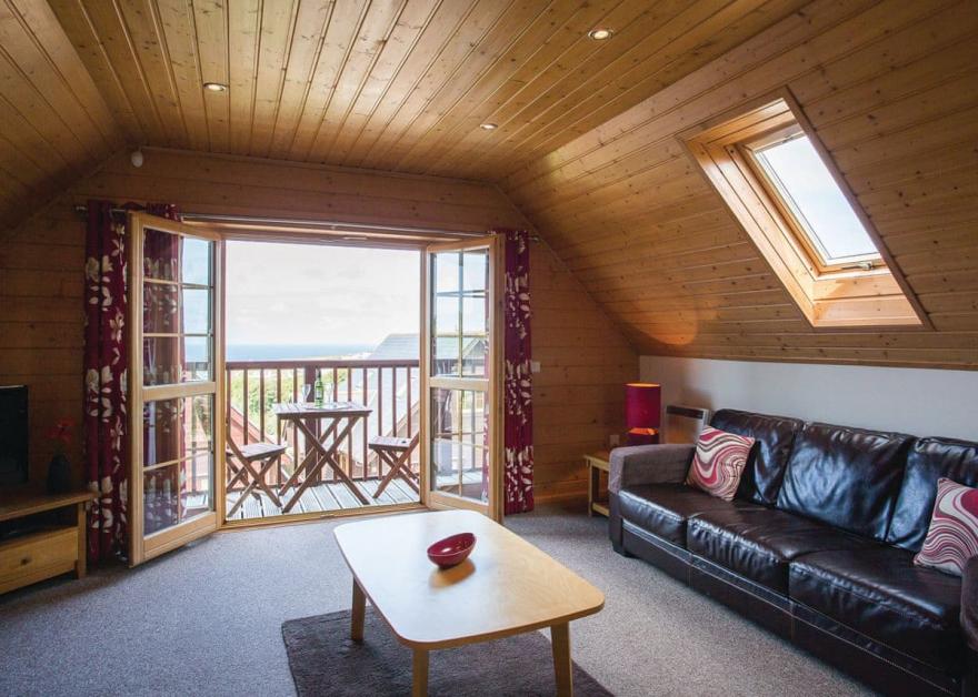 Tregea  Signature (Pet)