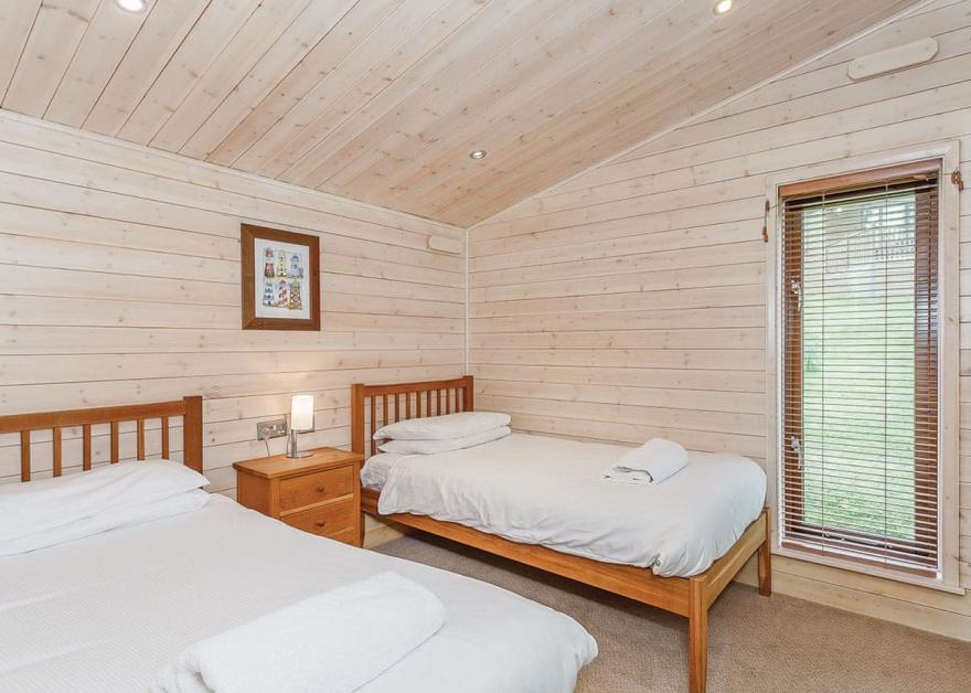 Tissington Classic Skyline 2 Spa