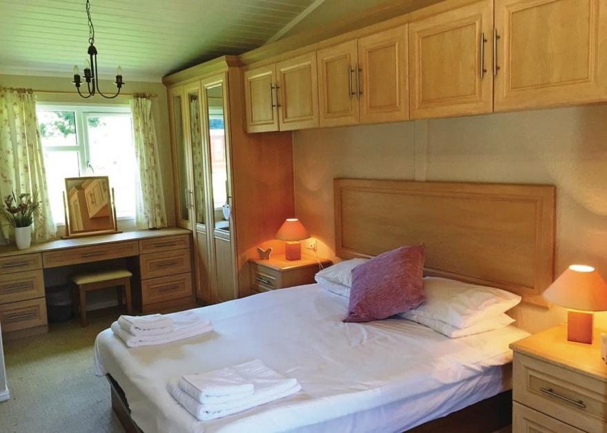 Superior Lodge 1 (Pet)