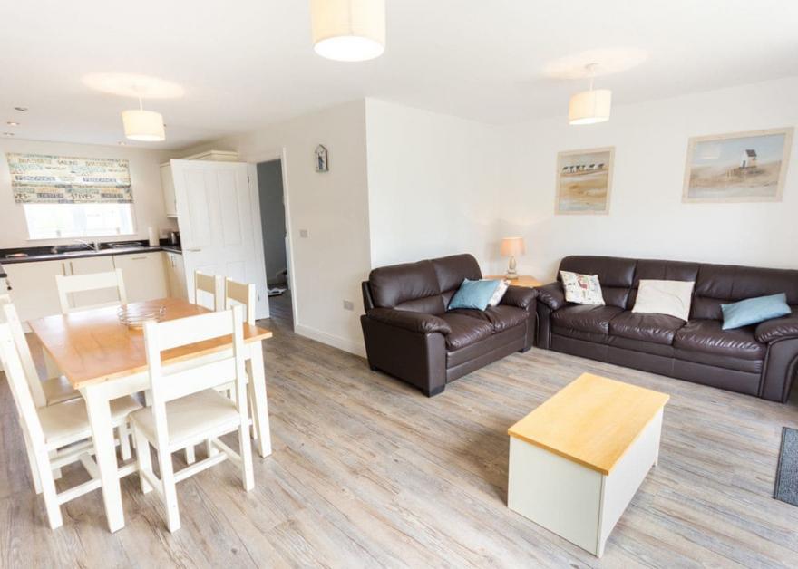 Superior Cottage 2 Pet