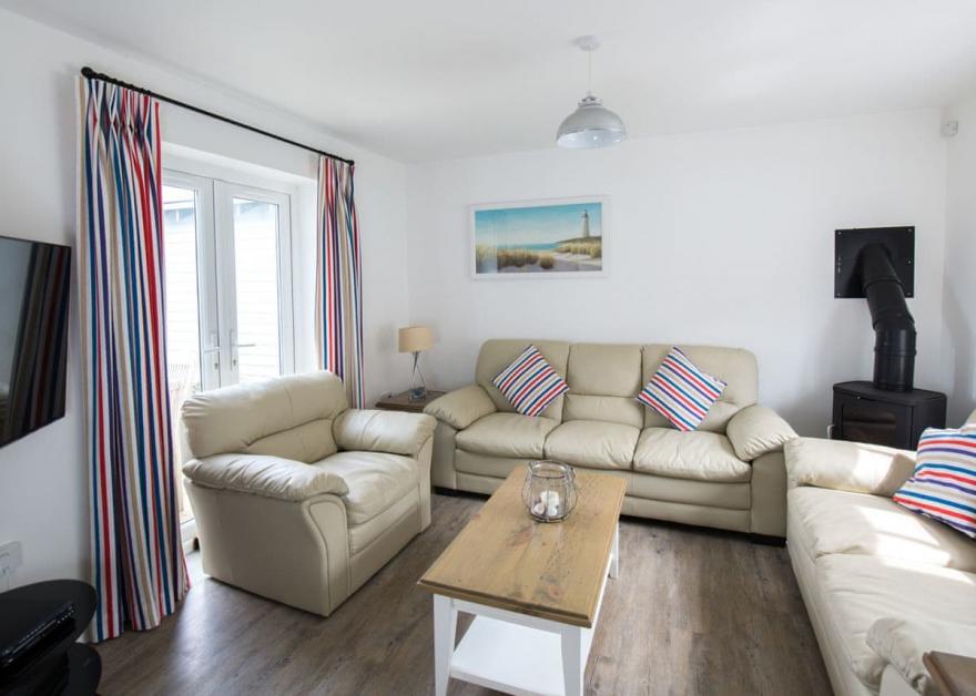 Superior Cottage 3 Bunks/Pet