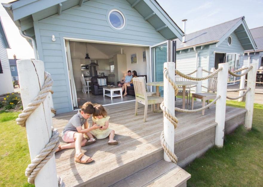 Superior Beach House 2 Pet