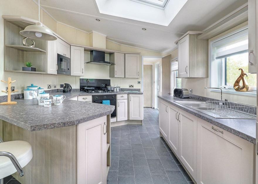 Lakeside Absolute Pet