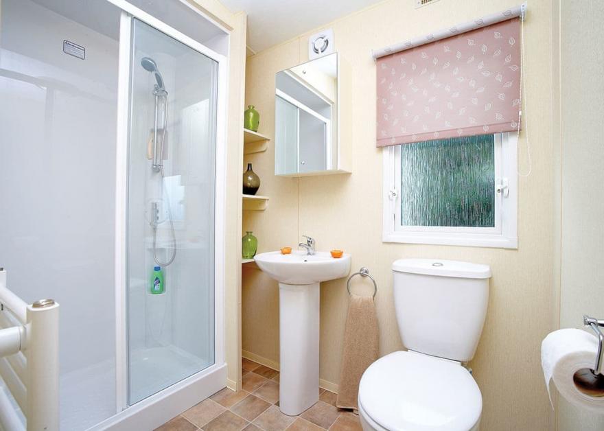 Superior Caravan 2 (Pet)