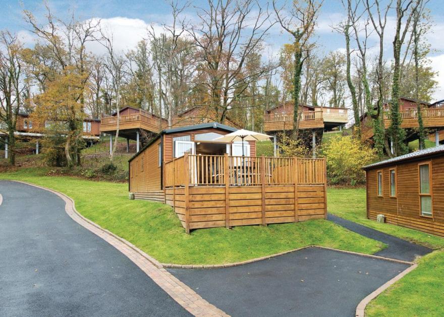 Country Holiday Home Six Platinum