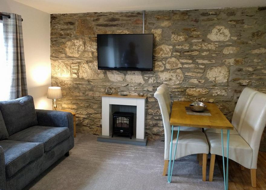 Fox Courtyard Cottage