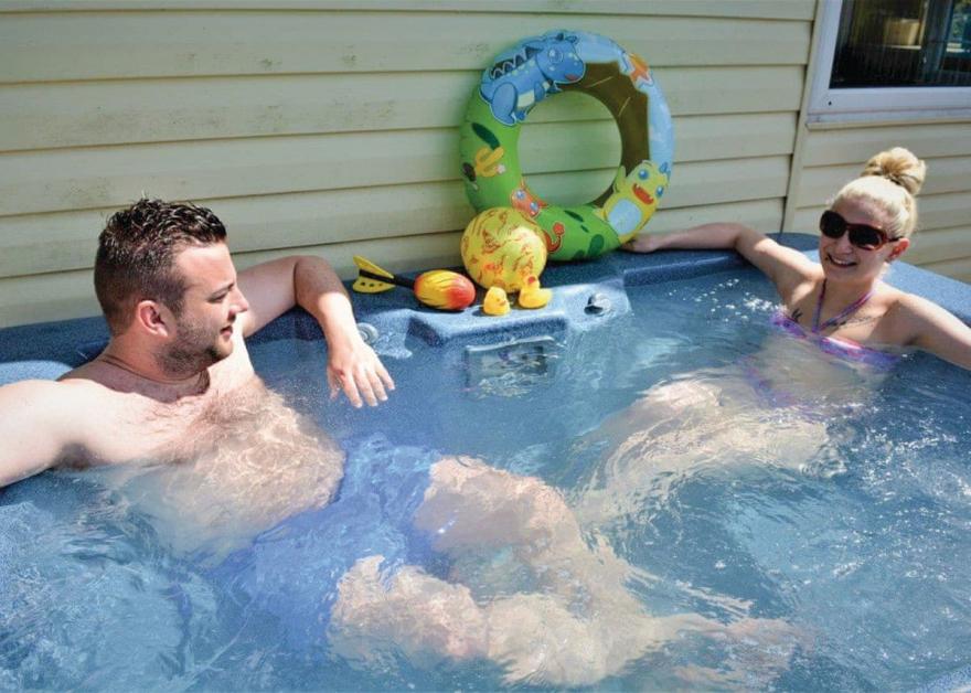 Kendal Chalet Plus Spa