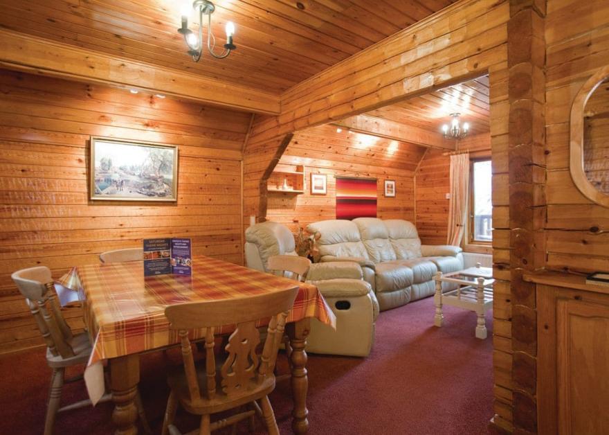Traditional Woodland Lodge Four