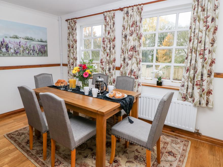 Manor Cottage