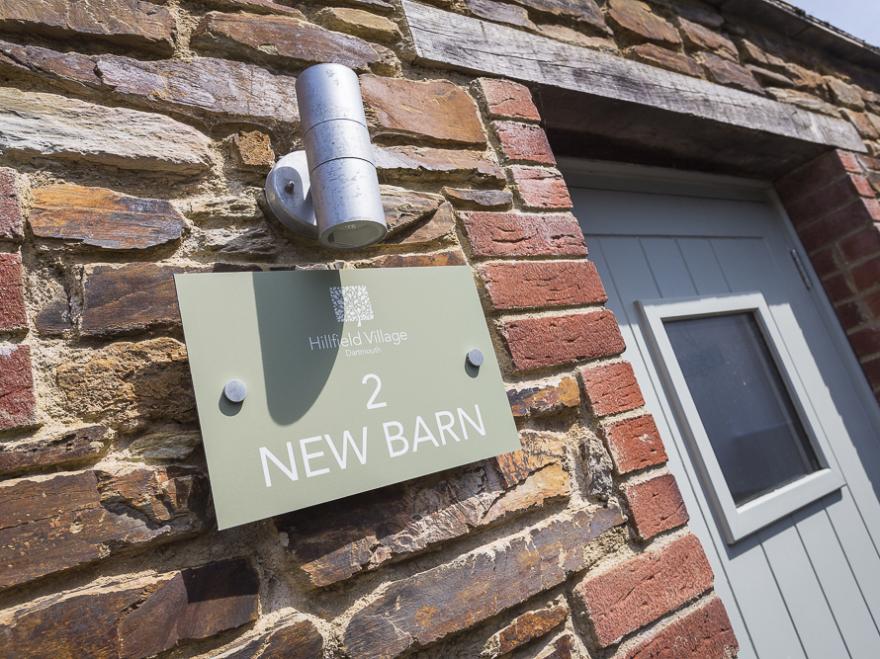 2 New Barn, Hillfield Village