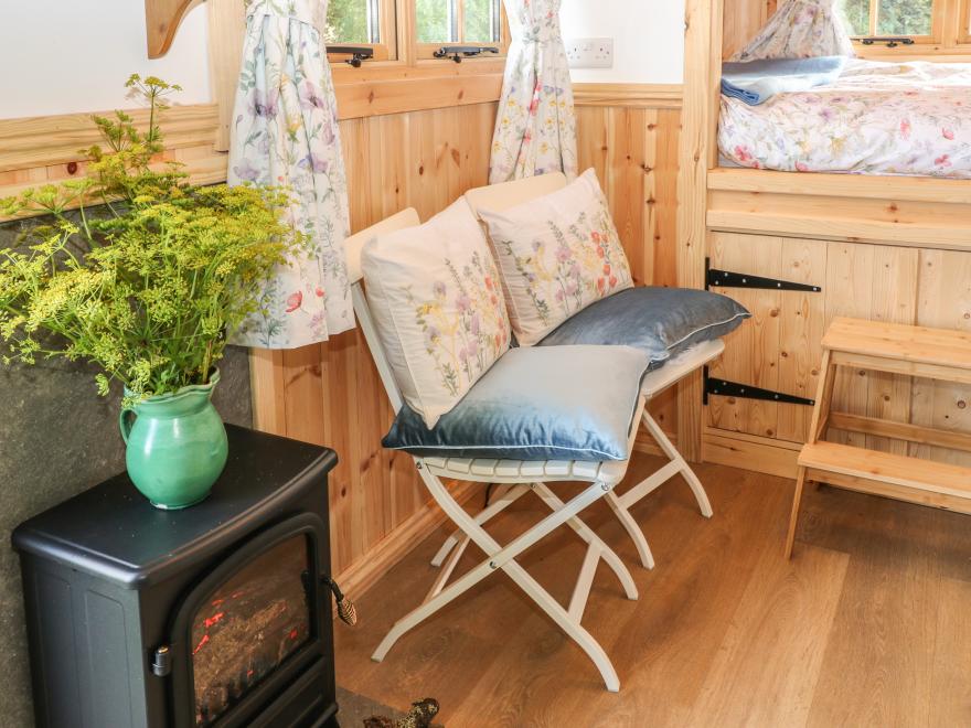 The Old Mill Shepherd's Hut