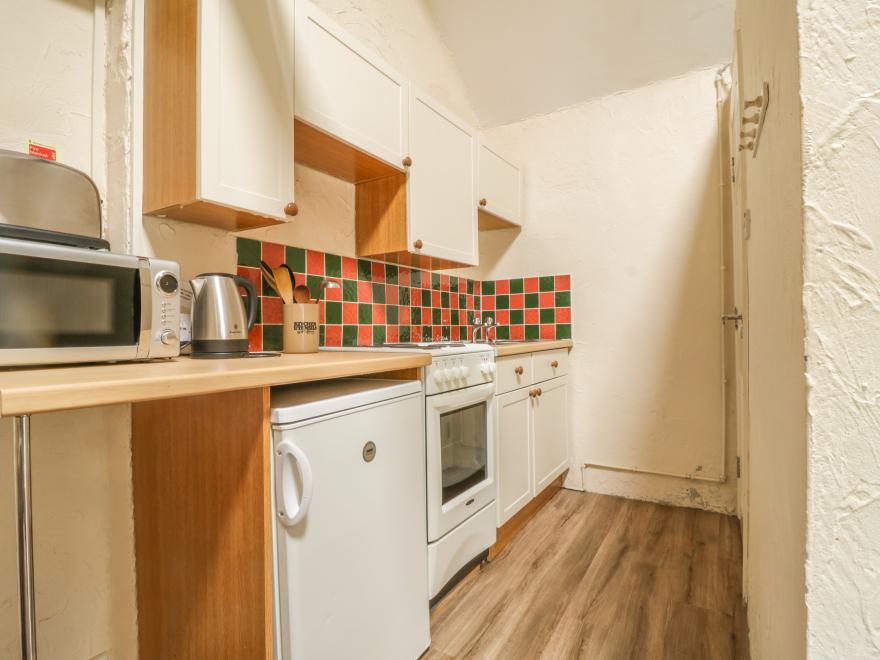 Mews Studio Cottage 5