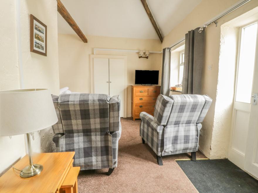 Mews Studio Cottage 5