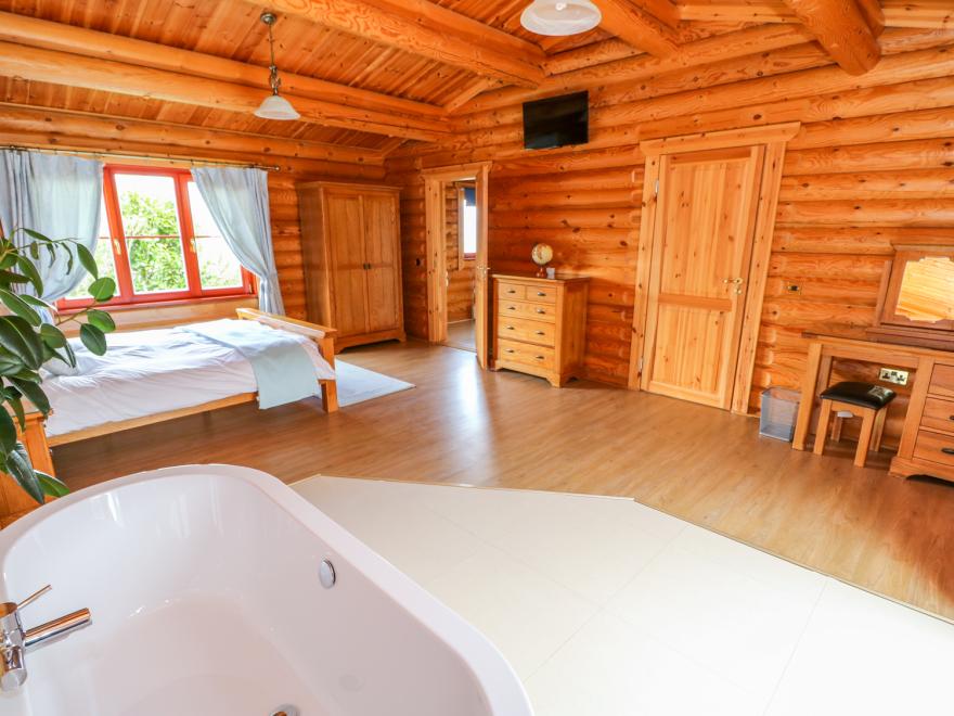 Cedar Lodge