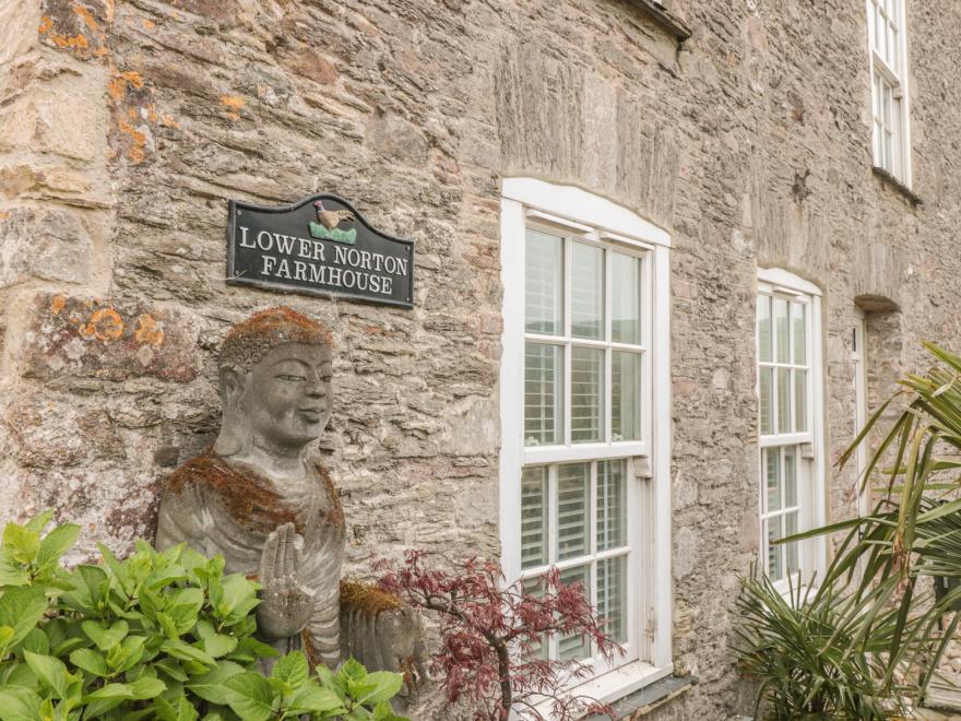 Lower Norton Farmhouse