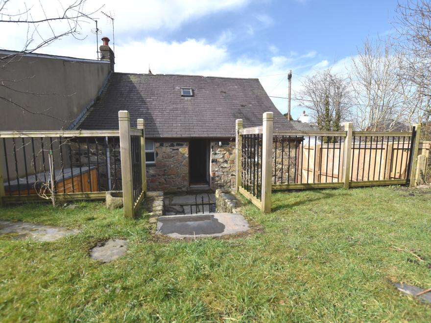 Panteg Cottage, Newport