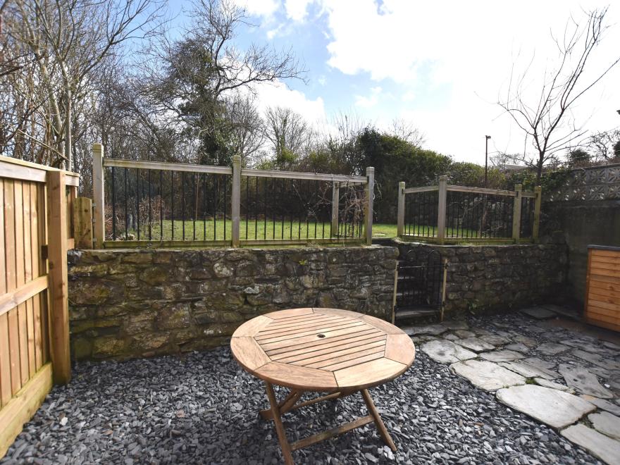 Panteg Cottage, Newport