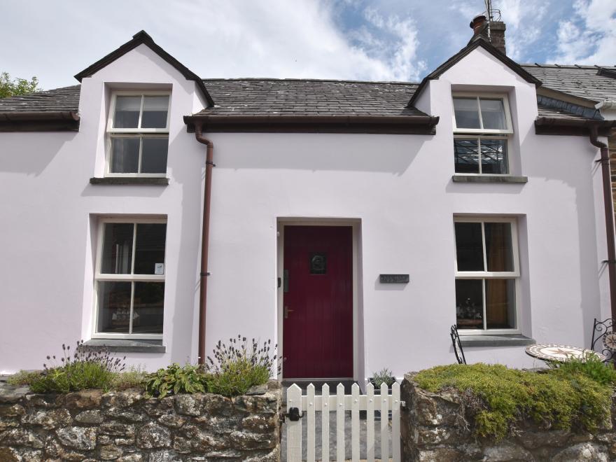 Panteg Cottage, Newport