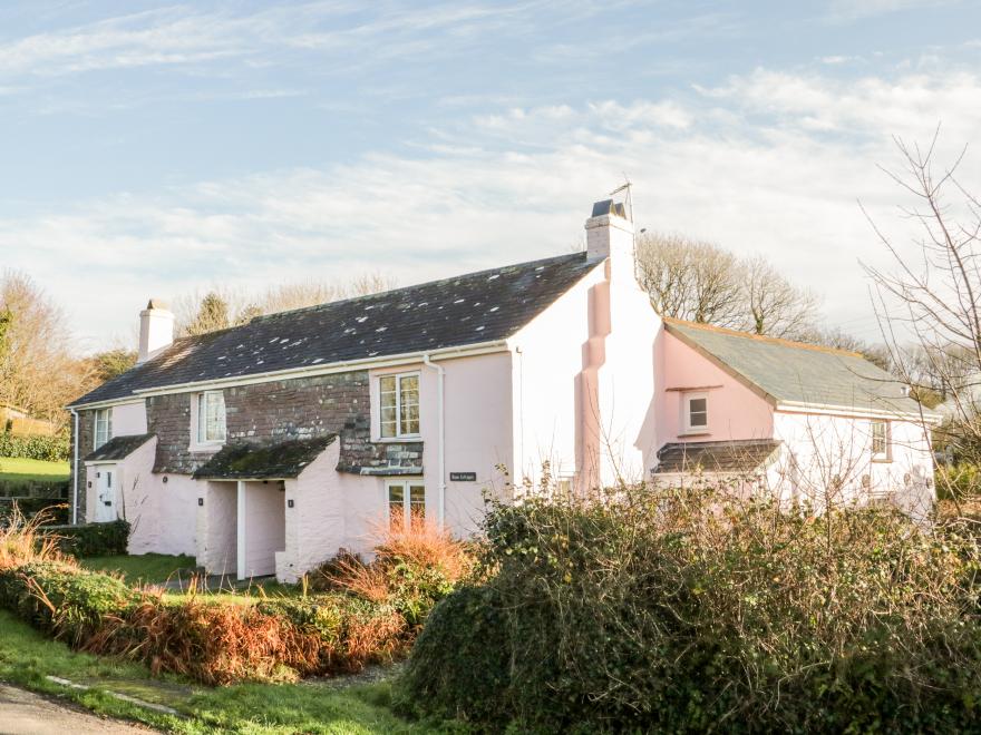 2 Rose Cottages