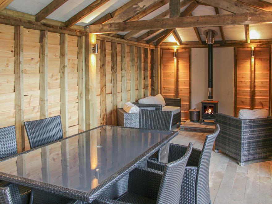 Hillside Lodge