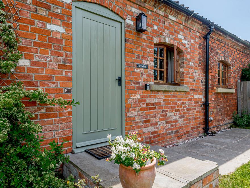 Barn End
