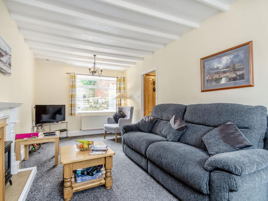 Esklets Cottage