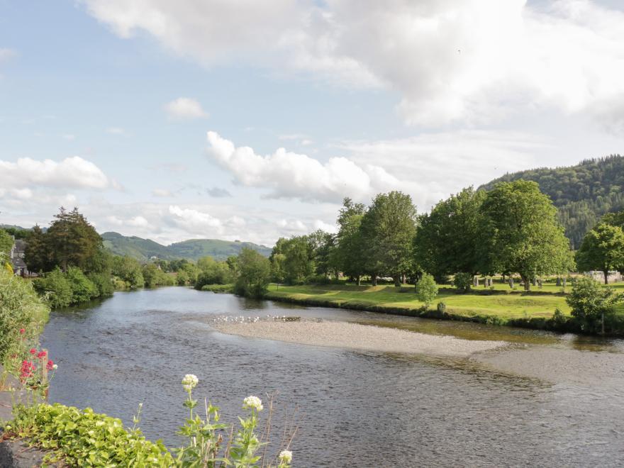 Ysgubor Newydd