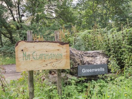 Na Clamhanan