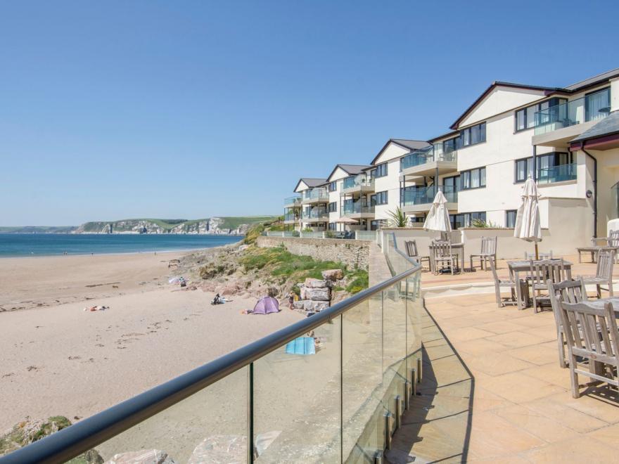 17 Burgh Island Causeway