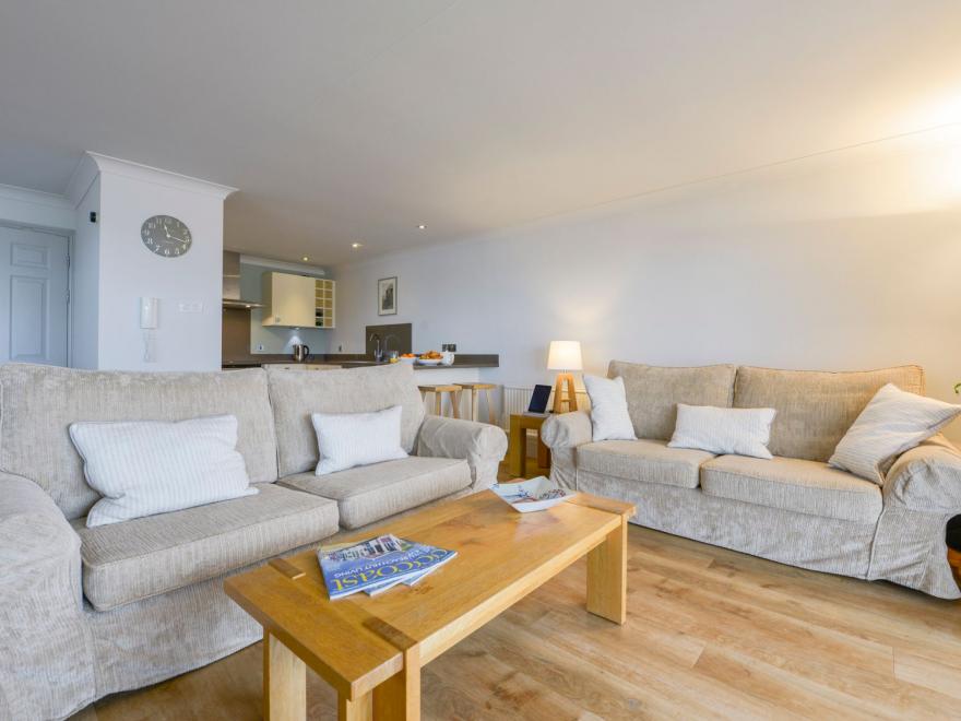 17 Burgh Island Causeway