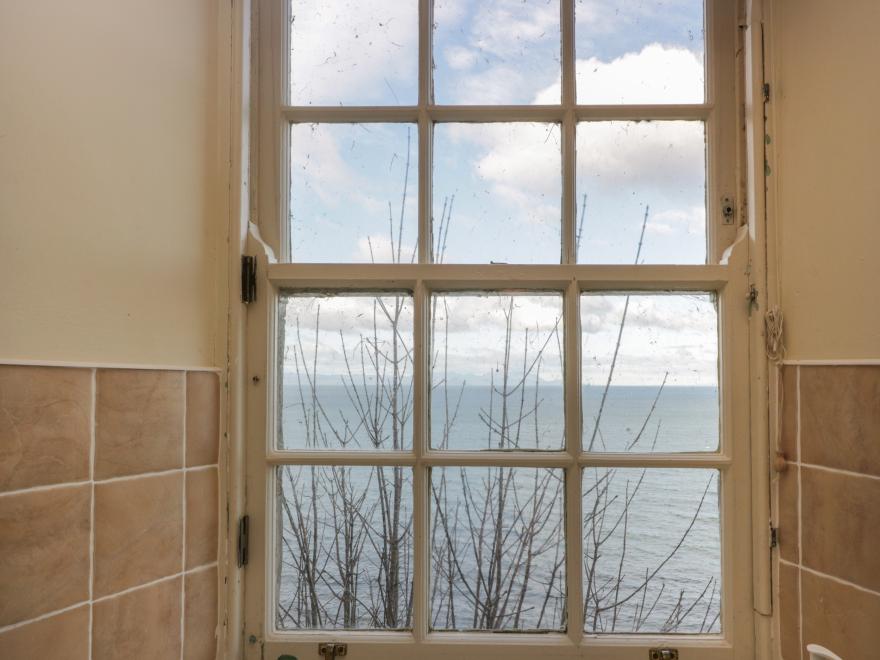 Royal  Artillery Cottage - Culzean Castle