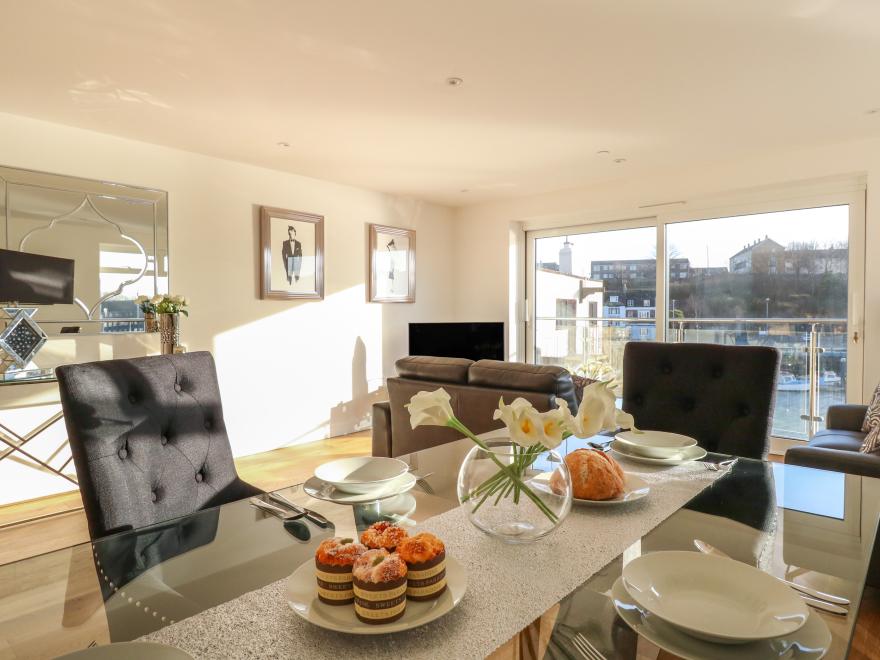 Harbourside Haven Apartment 3