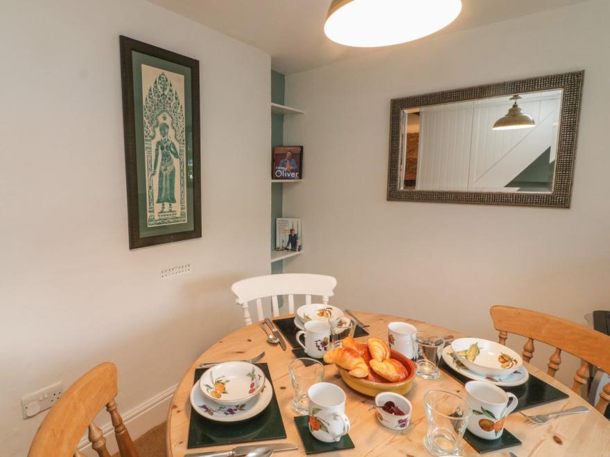 3 Rock Cottages