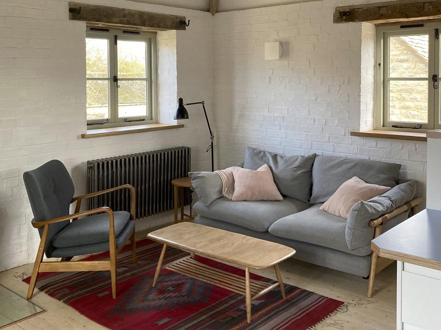 High Cogges Farm Holiday Cottages – The Granary