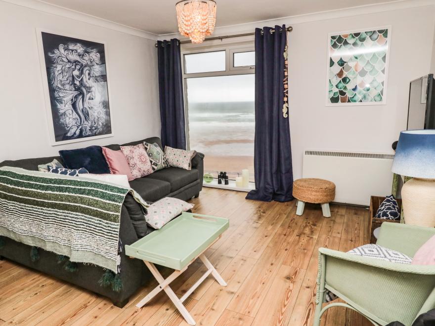 Sea Snug