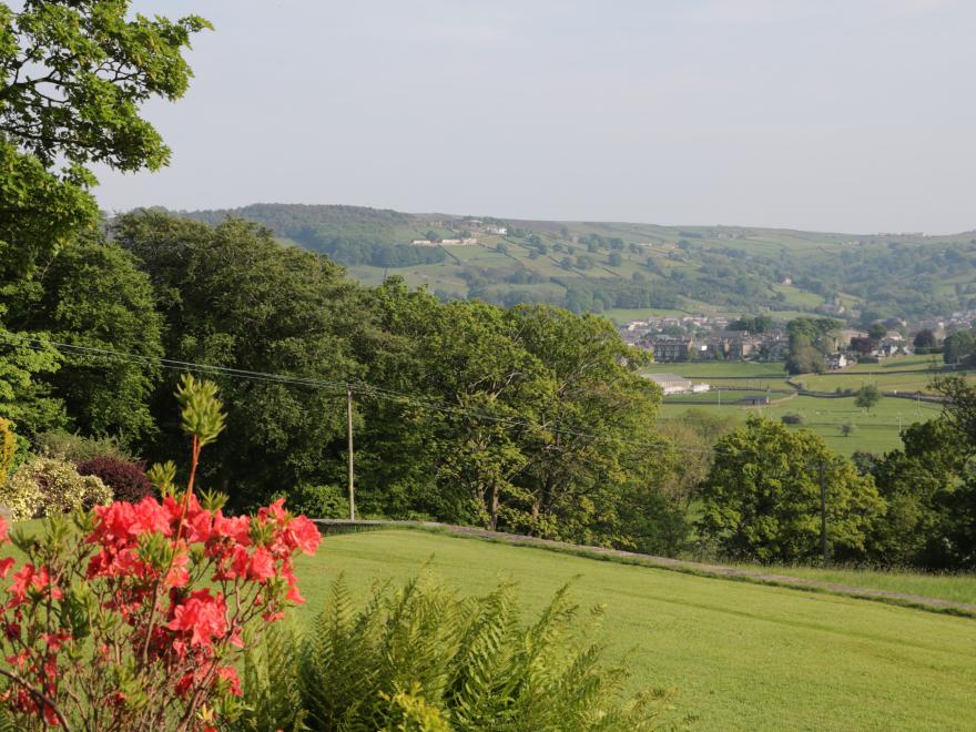Fernhill Castle