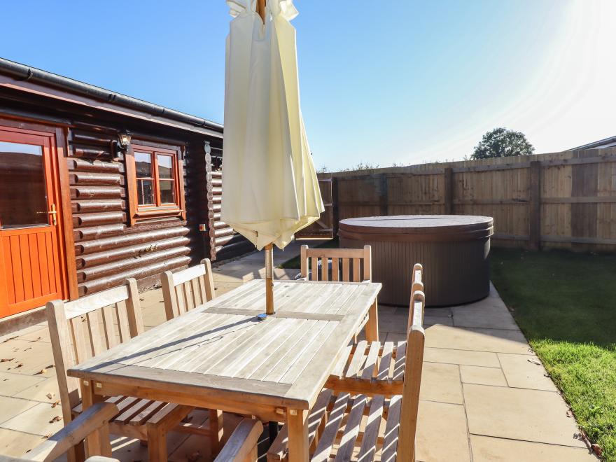 Holly Lodge