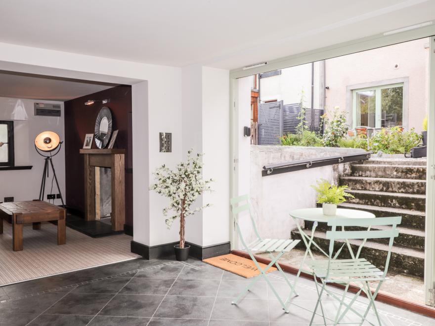 Mary Ann Apartment