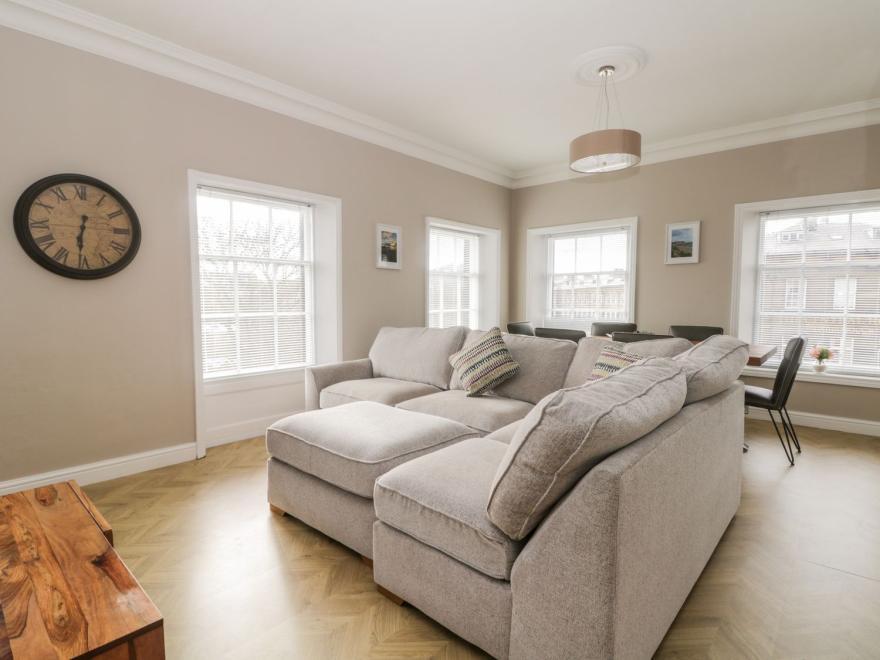 7a Belvoir Terrace