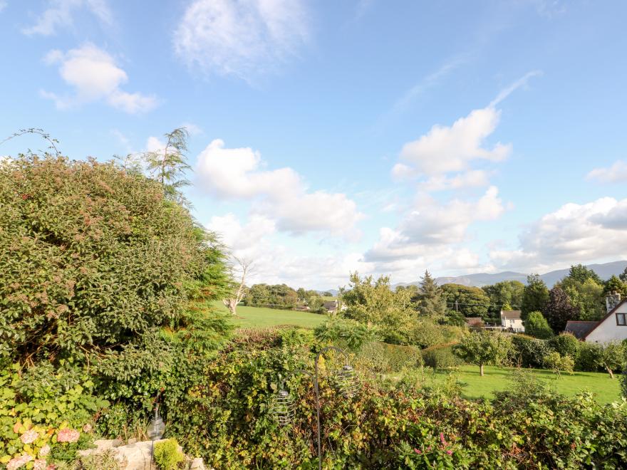 Tegfryn Bach