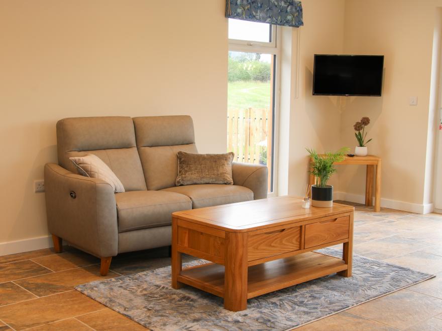 Holly Lodge