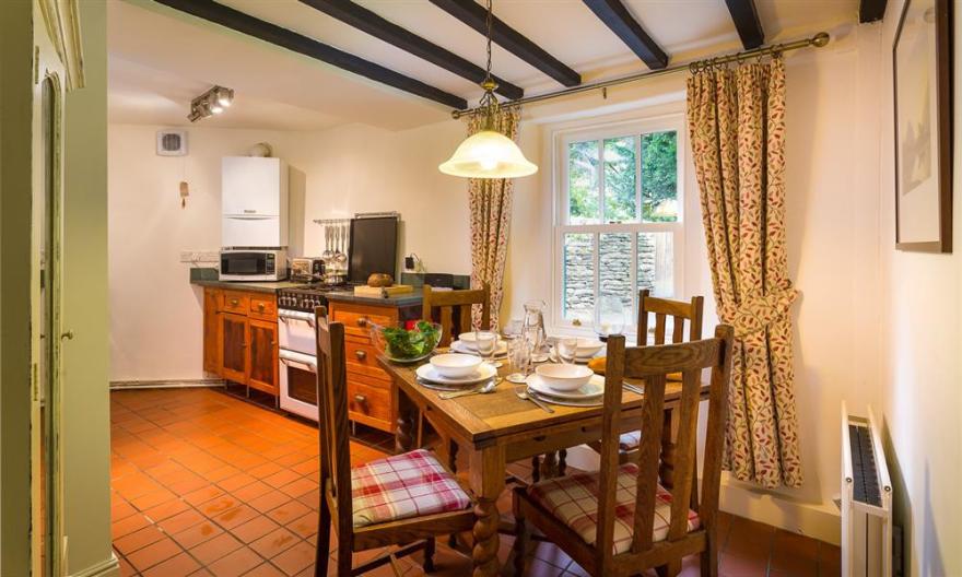 Dove Holme Cottage
