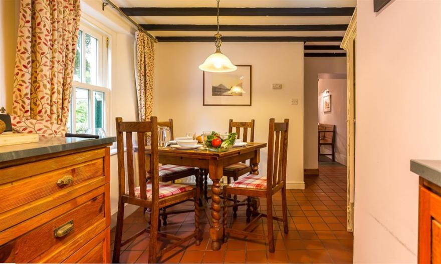 Dove Holme Cottage