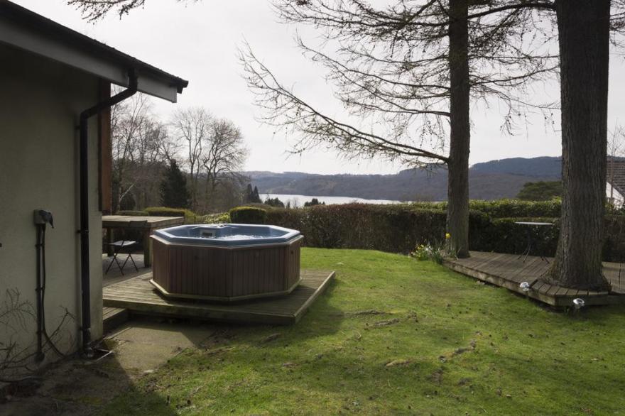 Lake Lodge