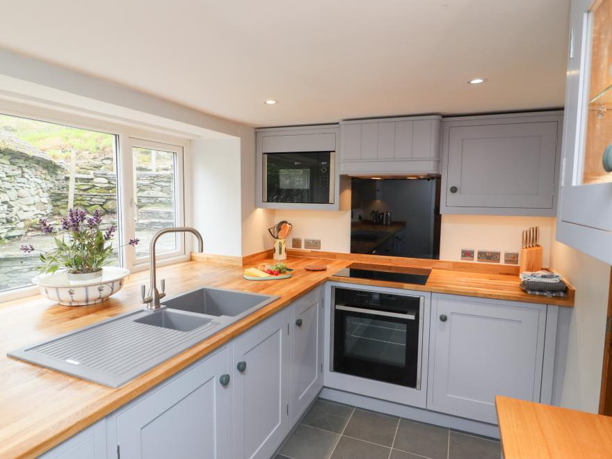 Weir Cottage